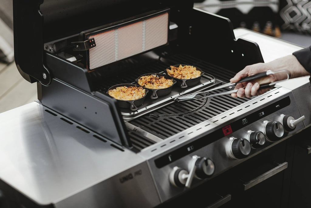 Enders Uniq Pro 3 IK Gas BBQ Kitchen with Cruster