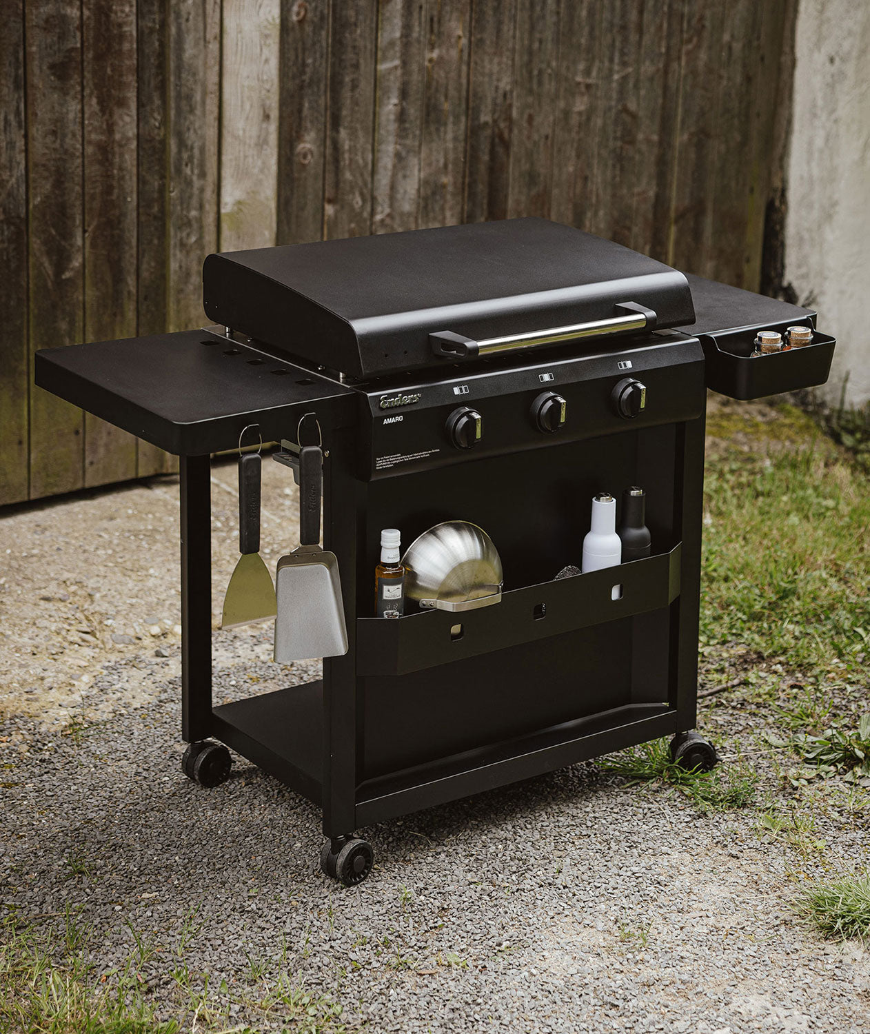 Enders Amaro 3 Burner Stainless Steel Gas BBQ Griddle WITH FREE COVER