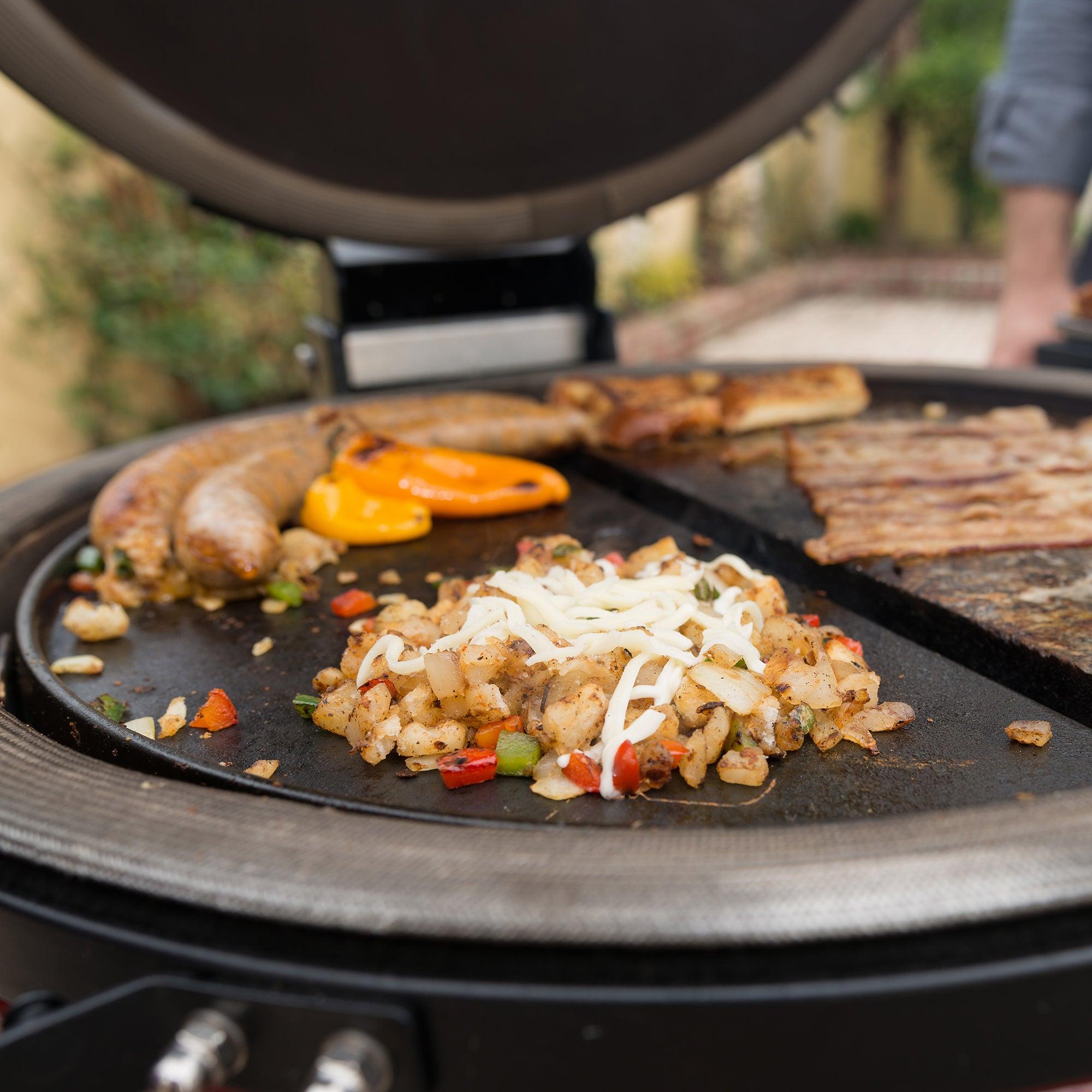 Kamado Joe Classic III BBQ with Adventurer Pack